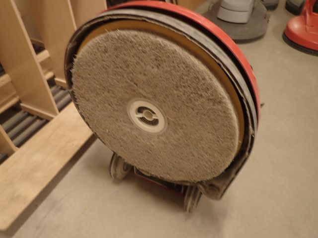 453205-12 High-speed Victor Tomcat 20 "/ 1600