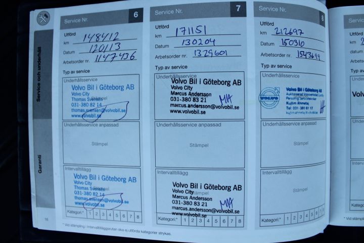 433678-31 Volvo V70 D5 185hk Kinetic 7-seater -06