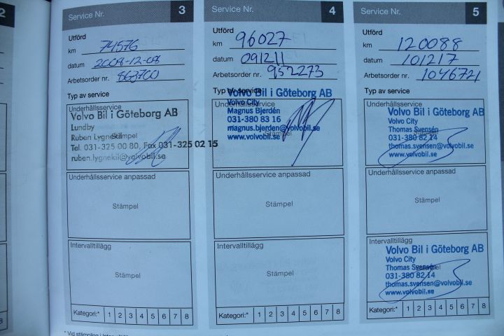 433678-30 Volvo V70 D5 185hk Kinetic 7-seater -06