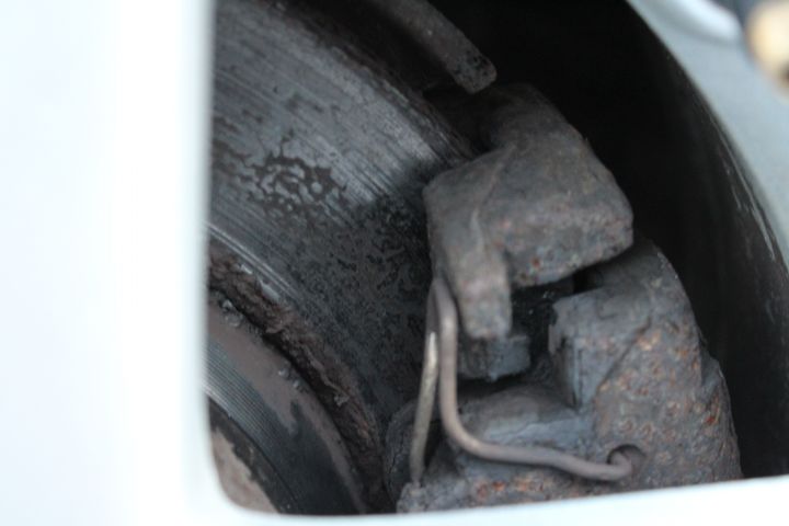 433678-35 Volvo V70 D5 185hk Kinetic 7-seater -06