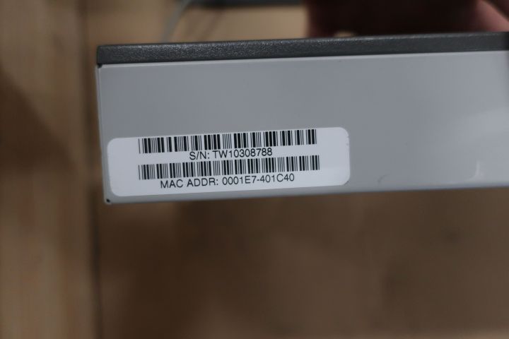 483746-6 Network switch HP Procurve 2524 with accessories