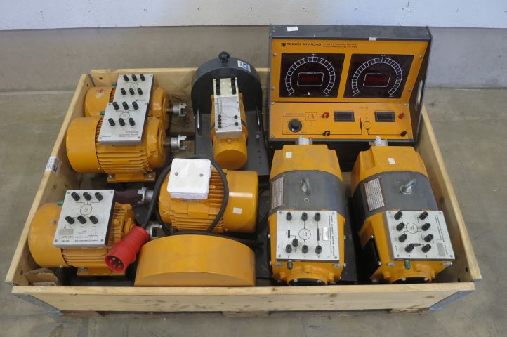 471131-1 Electric motors, lab out.