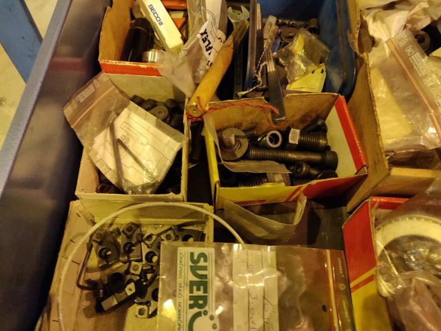 470794-9 Work desk with height measuring dimensions Trimos TVM 600