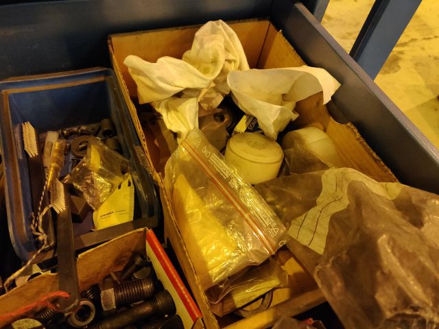 470794-10 Work desk with height measuring dimensions Trimos TVM 600