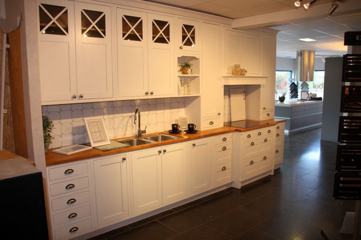 482225-1 Democrat Cuisine Teutsch Zorn