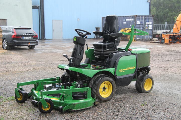 482383-3 Lawn mowers John Deere 1435 4WD -14