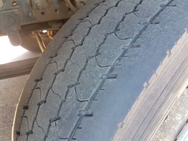 484992-12 Mercedes Actros 2004