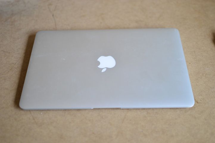 484930-1 Apple MacBook Air A1466, russian keyboard