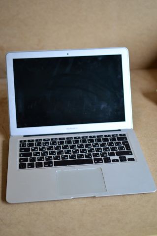 484930-2 Apple MacBook Air A1466, russian keyboard
