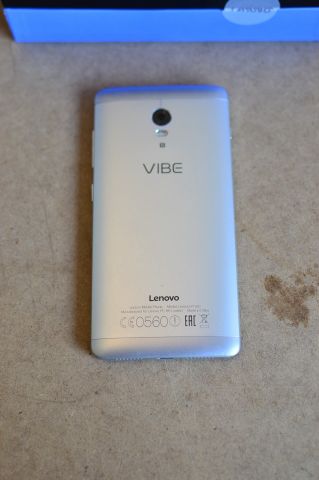 484940-2 Smartphone Lenovo Vibe P1a42