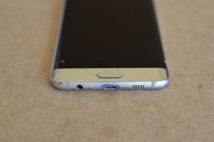 484945-2 Smartphone Samsung Galaxy S6 Edge, SMG928F