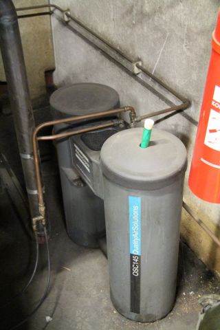 484032-4 Screw compressor Atlas Copco GA18VSD, incl tank -05