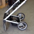 485037-2 Broken stroller frame