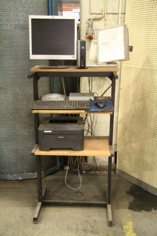 484102-1 Tunn klient, wifipuck, laserskrivare, skärm