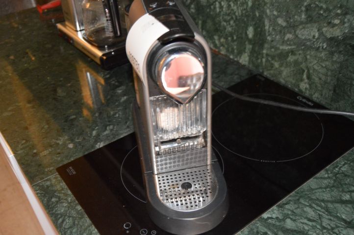 419731-2 Nespresso Type C110