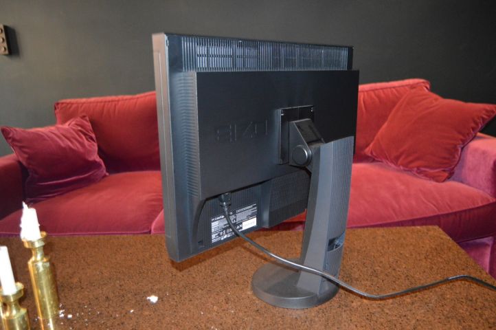 419750-3 Screen 24 inches Eizo