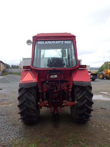 453297-6 BELARUS MTZ 562 Reg: HFO119