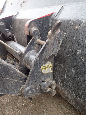 453297-24 BELARUS MTZ 562 Reg: HFO119