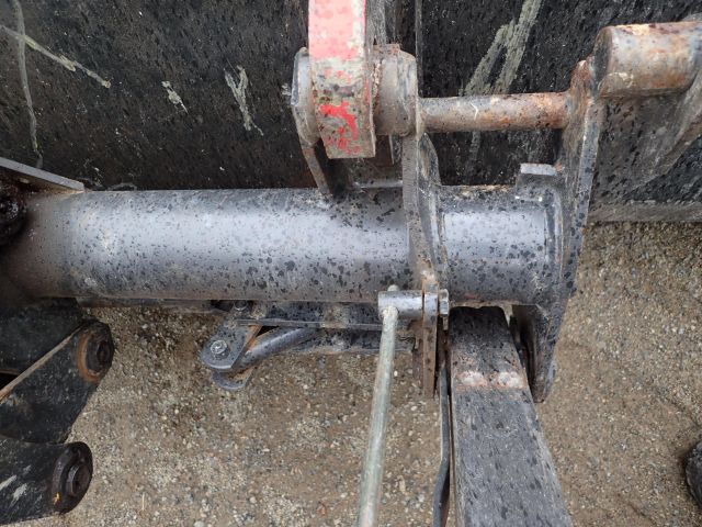 453297-25 BELARUS MTZ 562 Reg: HFO119