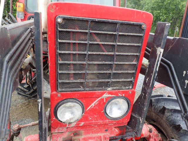 453297-29 BELARUS MTZ 562 Reg: HFO119