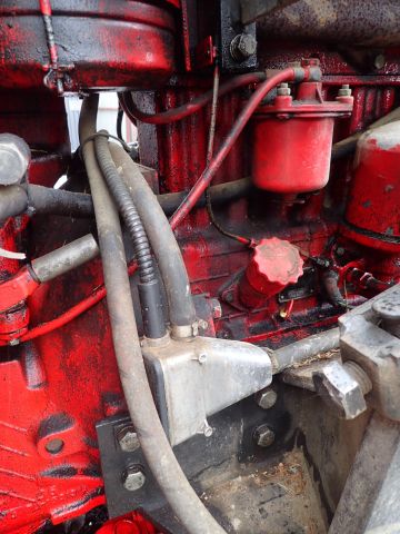 453297-38 BELARUS MTZ 562 Reg: HFO119