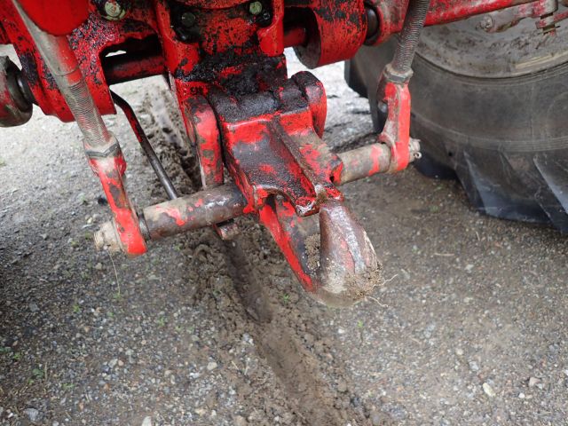 453297-49 BELARUS MTZ 562 Reg: HFO119