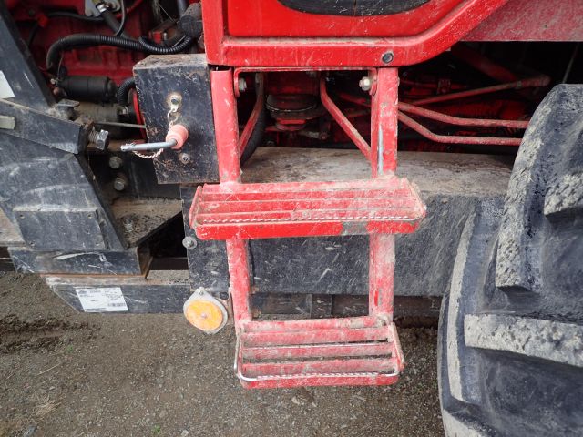 453297-60 BELARUS MTZ 562 Reg: HFO119