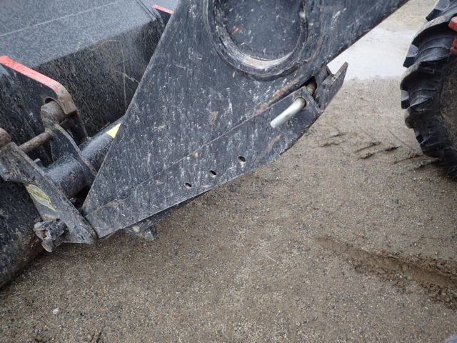 453297-72 BELARUS MTZ 562 Reg: HFO119