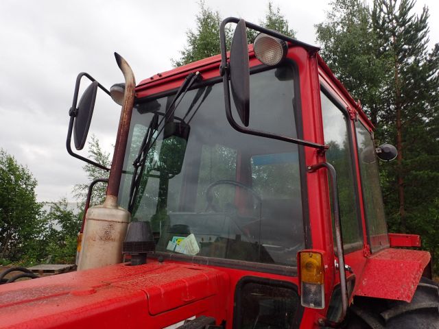 453297-73 BELARUS MTZ 562 Reg: HFO119