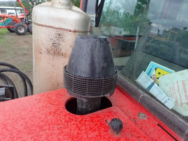 453297-77 BELARUS MTZ 562 Reg: HFO119