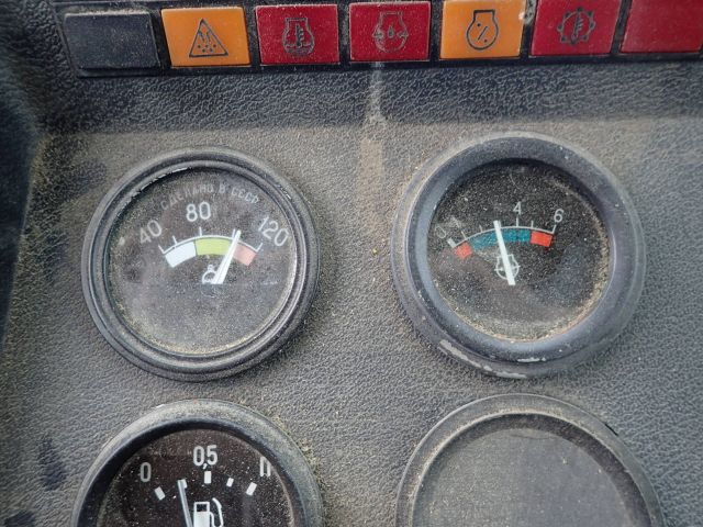 453297-83 BELARUS MTZ 562 Reg: HFO119