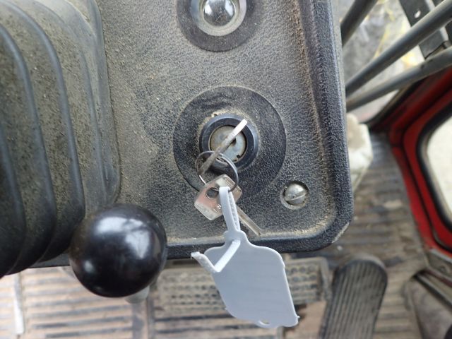 453297-87 BELARUS MTZ 562 Reg: HFO119