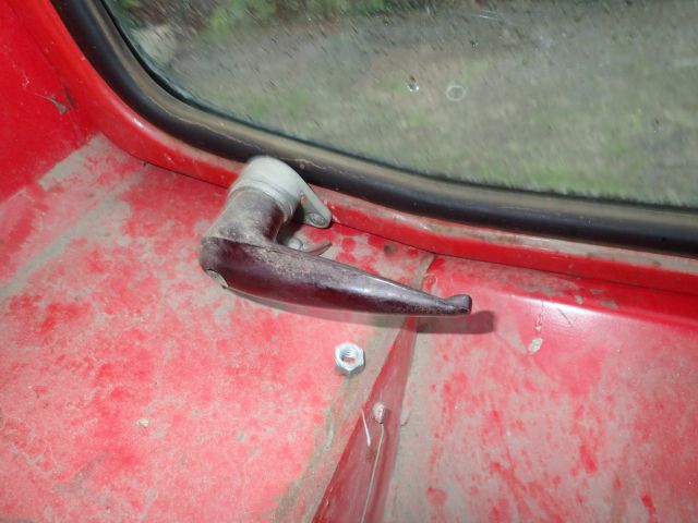 453297-99 BELARUS MTZ 562 Reg: HFO119