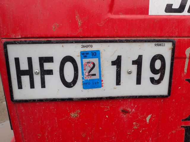 453297-110 BELARUS MTZ 562 Reg: HFO119