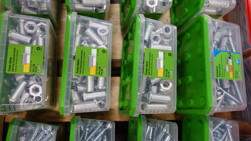 483813-4 Grabber and Essve Screw Assortment