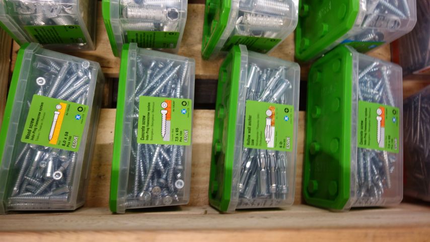 483813-5 Grabber and Essve Screw Assortment