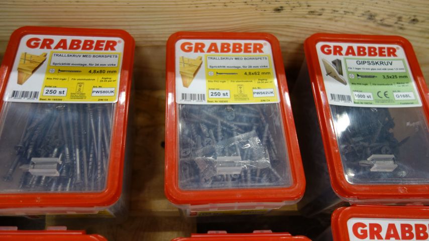 483813-6 Grabber and Essve Screw Assortment