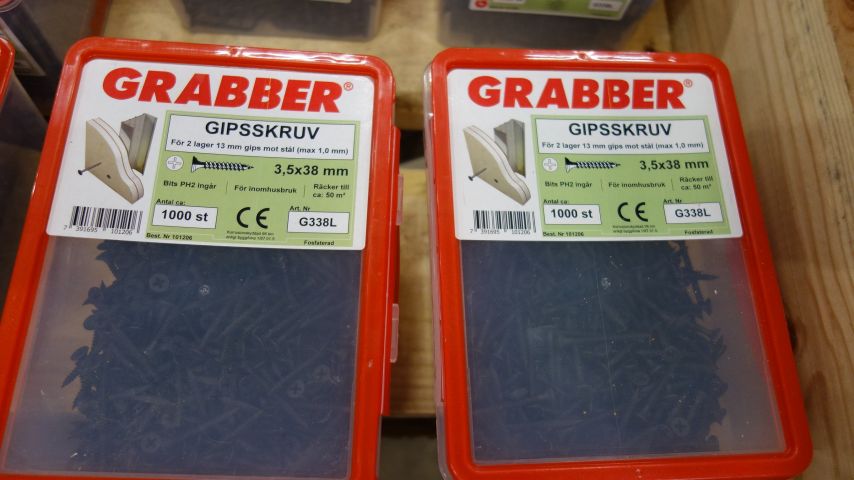 483813-12 Grabber and Essve Screw Assortment