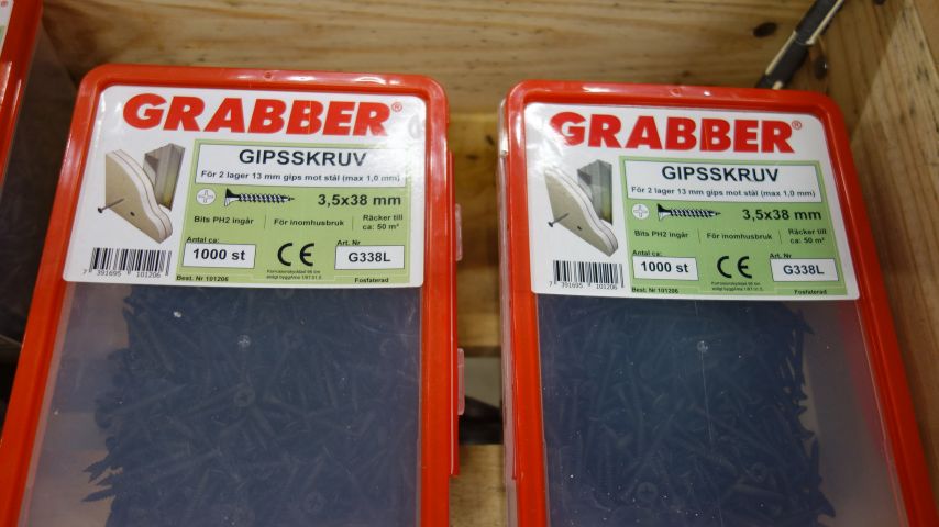 483813-13 Grabber and Essve Screw Assortment
