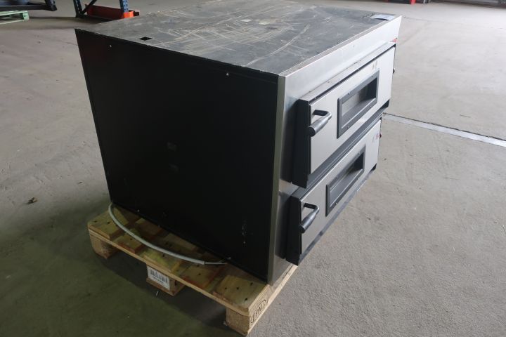 410457-8 Pizza oven from Matricola