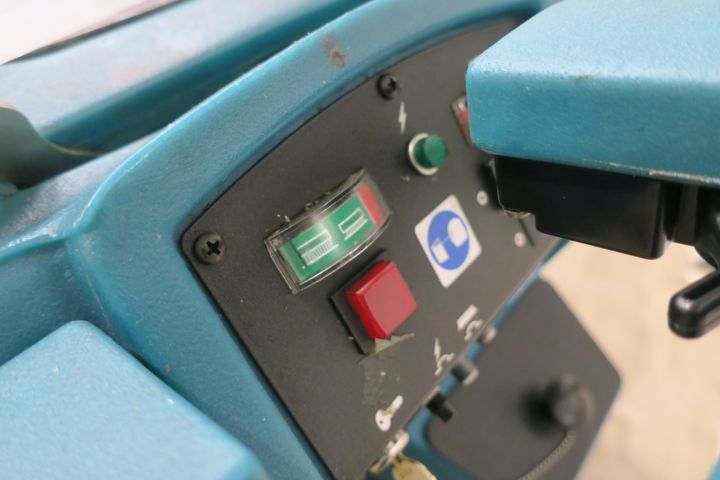 478653-7 Cleaning machine Tennant 5100