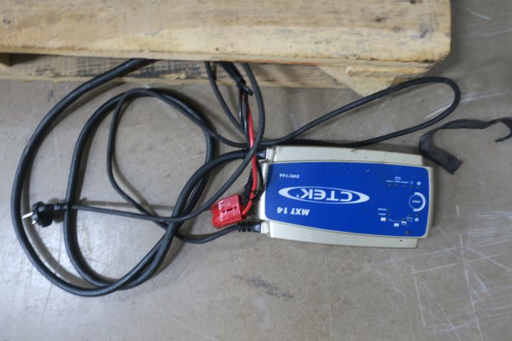 478653-13 Cleaning machine Tennant 5100