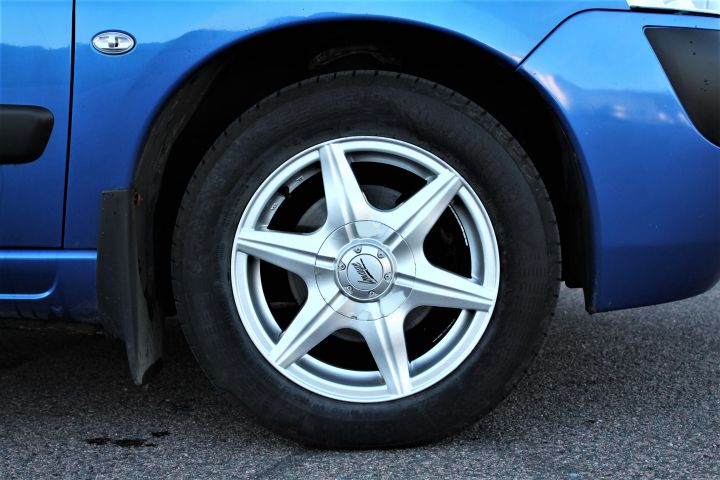 433605-9 Lemon Berlingo Family II 1.6i (110hk) 2007