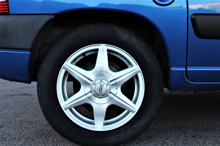 433605-10 Lemon Berlingo Family II 1.6i (110hk) 2007