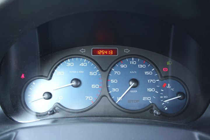 433605-33 Lemon Berlingo Family II 1.6i (110hk) 2007