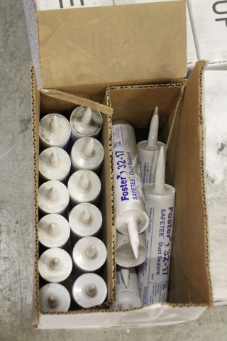 485407-2 Glues / sealants Foster Safetee Duct Sealant, about 848 tuber