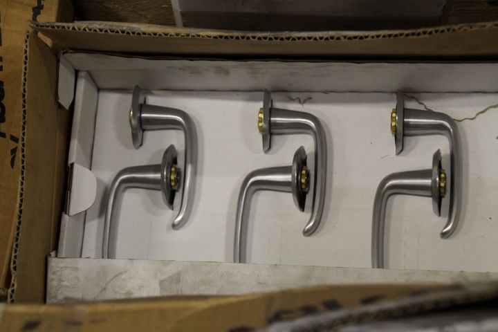 485433-2 Handle, Assa Abloy