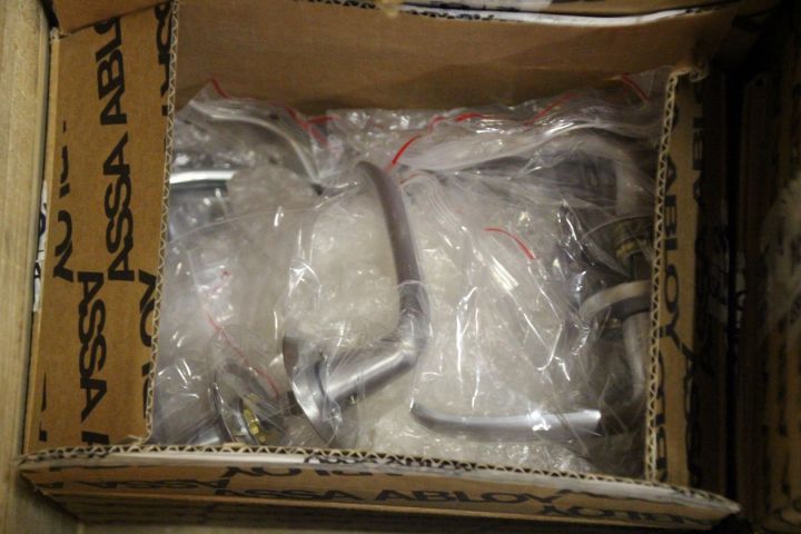 485433-8 Handle, Assa Abloy