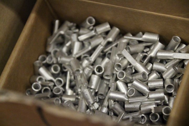 485439-16 Elinstallationsmaterial, kabelskor, kabelhus