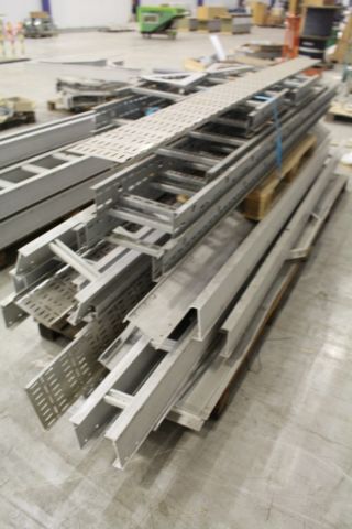 485479-7 Cable ladder, Oglaend System,